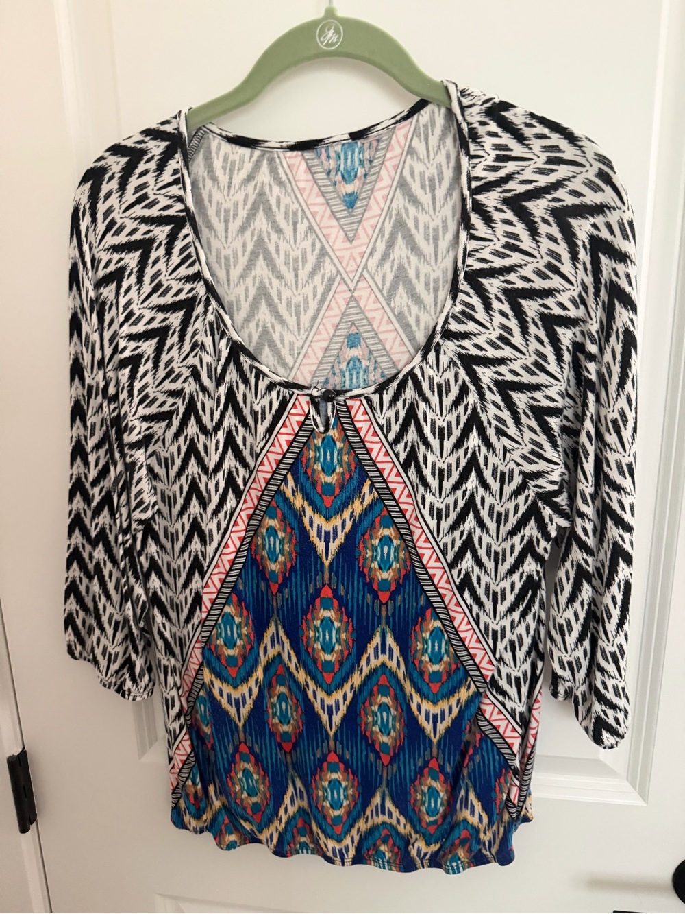 Boho Mixed-Print Scoop Neck Women's Top - Black & Blue